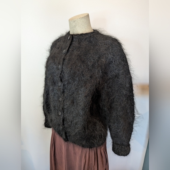 Vintage Hand Knit Mohair Wool Cardigan Sweater Black  Woman's Size 1x 14/16 - Picture 5 of 10